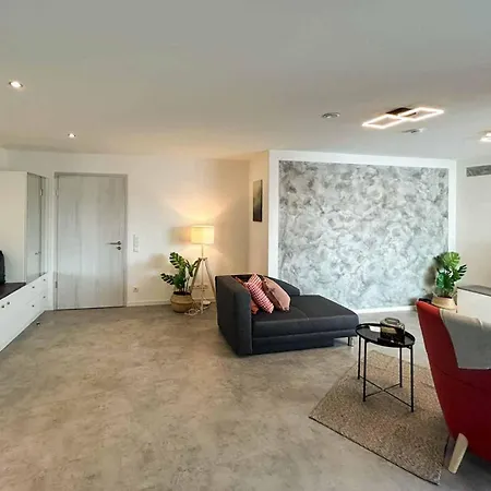 Und Nebauer Apartment *
